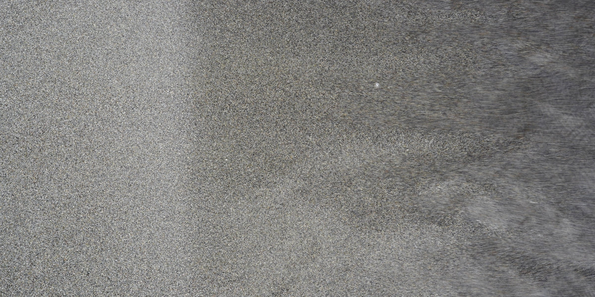 Historien om art déco stilens inverkan på smyckesdesign - Hilmas Pyssel