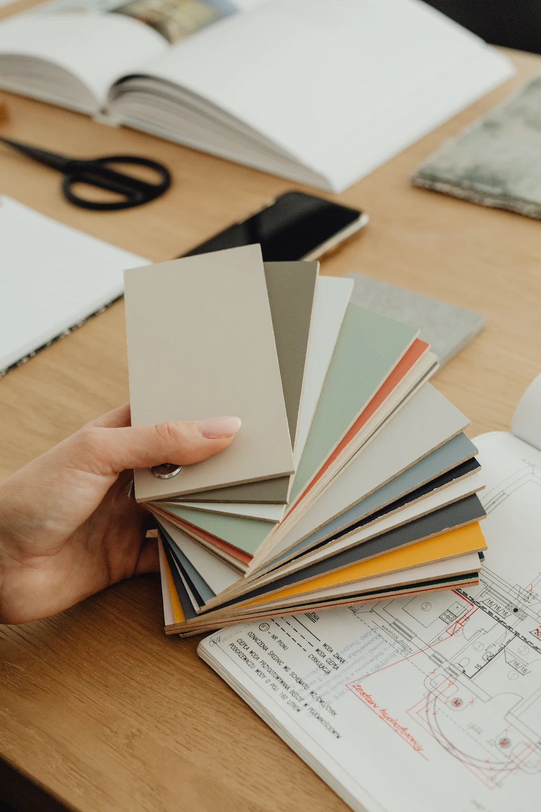 Färgteorin i Smyckesdesign Skapa Magiska Smycken