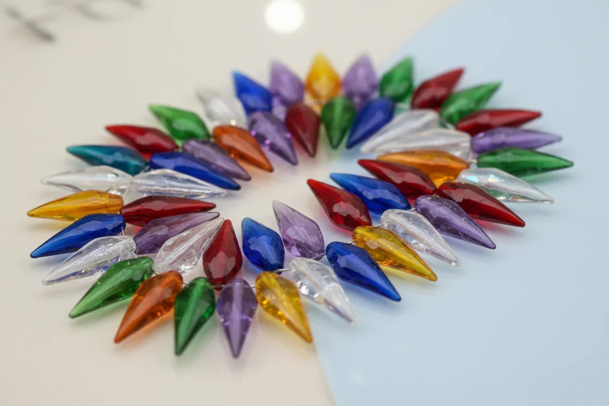 Tjeckiska Glaspärlor Dagger - Hilmas Pyssel