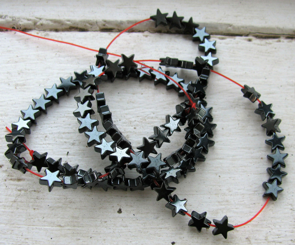 Hematit - Stjärna 6mm 1 sträng Hilmas Pyssel