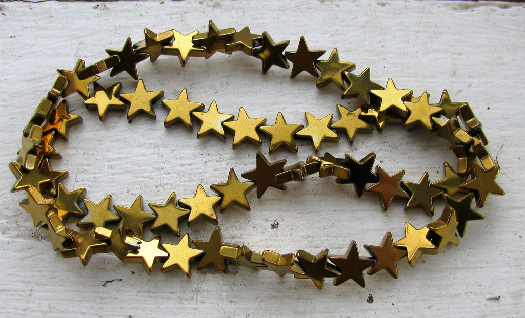Hematit - Stjärna Guldfärgad 8mm 1 Sträng Hilmas Pyssel
