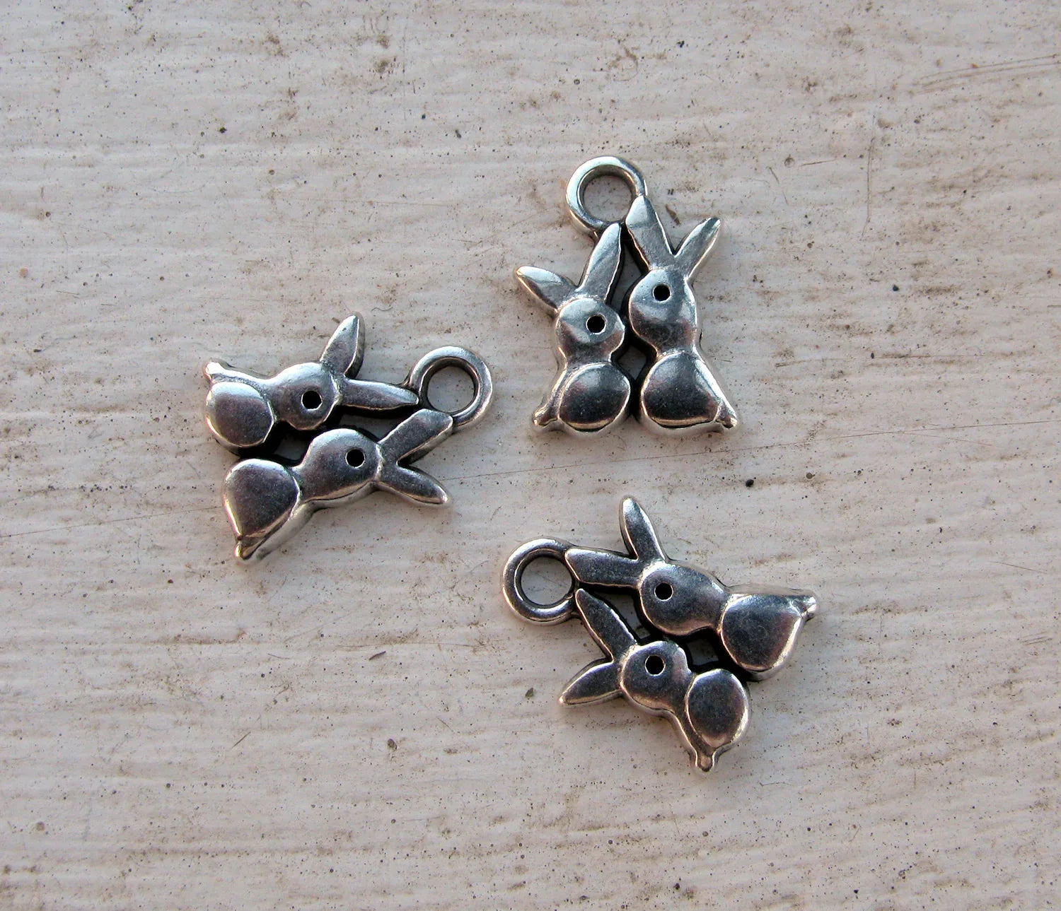 Berlock silverfärgad - Kaniner, 3-pack Grekisk Metall