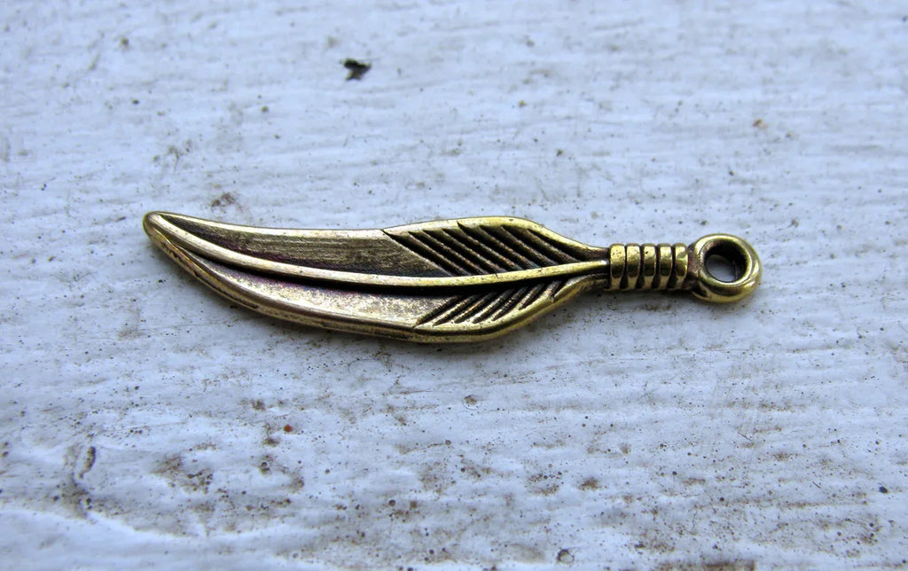 Berlock Bronsfägad - Fjäder, 1 styck Grekisk Metall