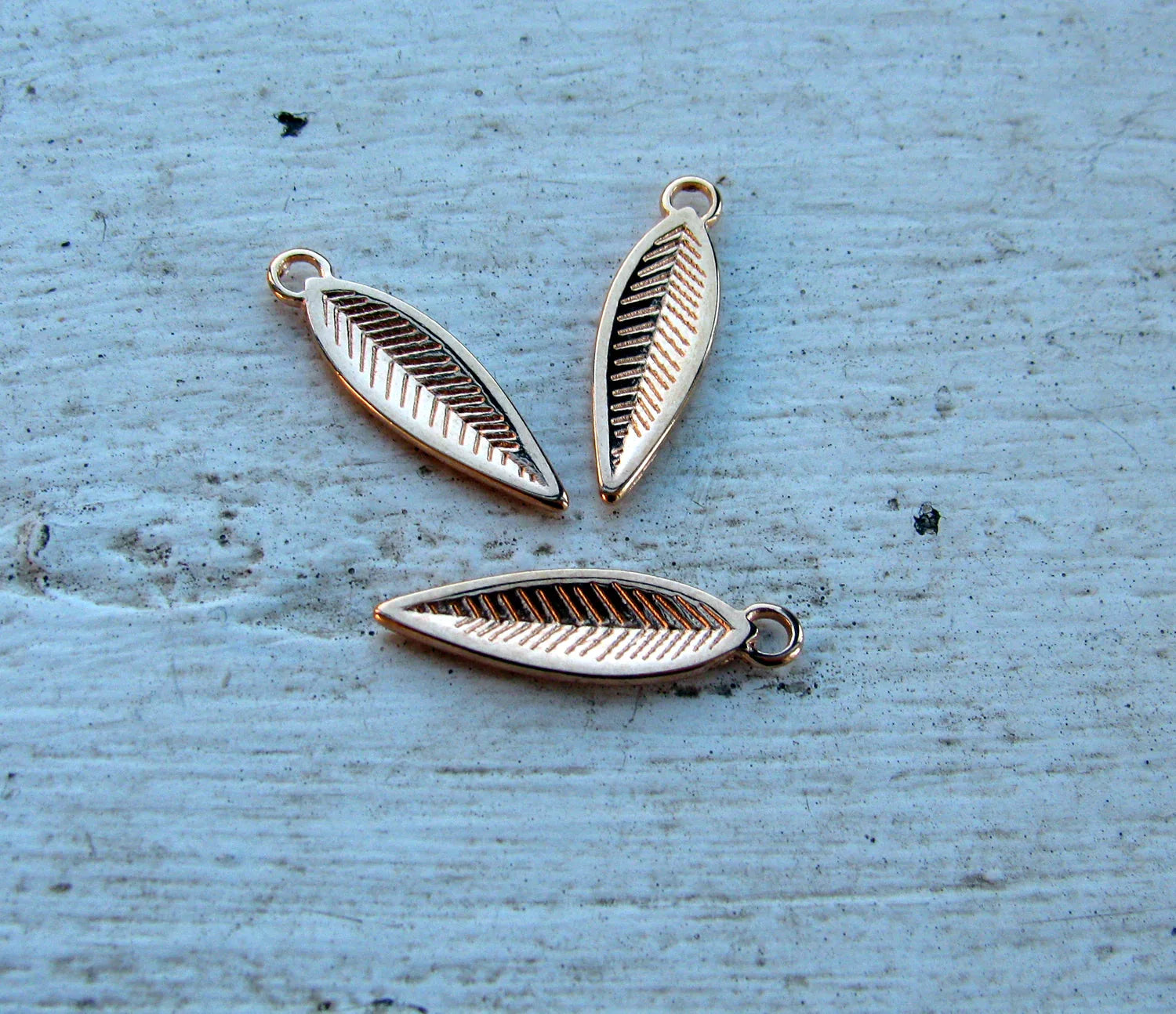 Berlock Roséguldfärgad - Fjäder, spetsig, 3-pack Grekisk Metall