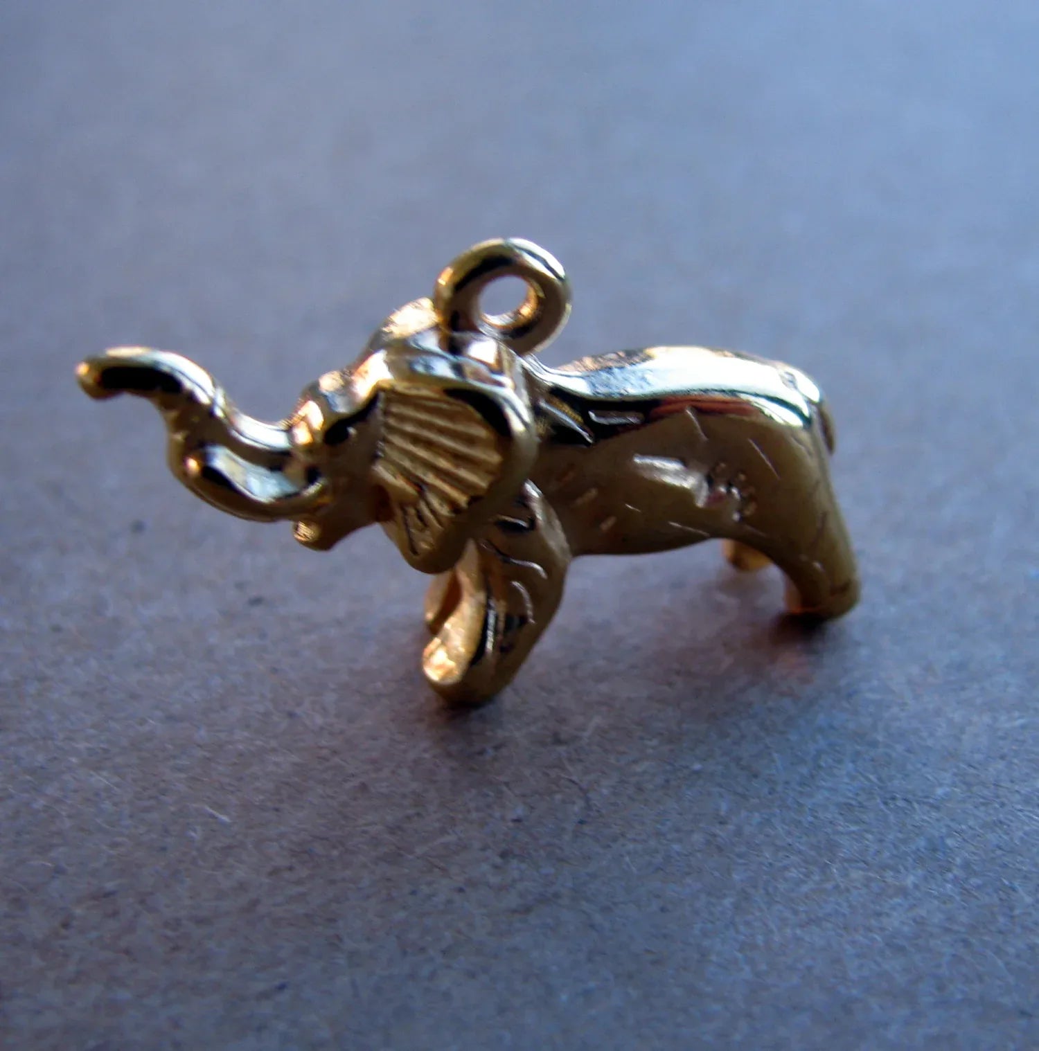 Berlock Guldfärgad - Elefant 3D 1 styck Grekisk Metall