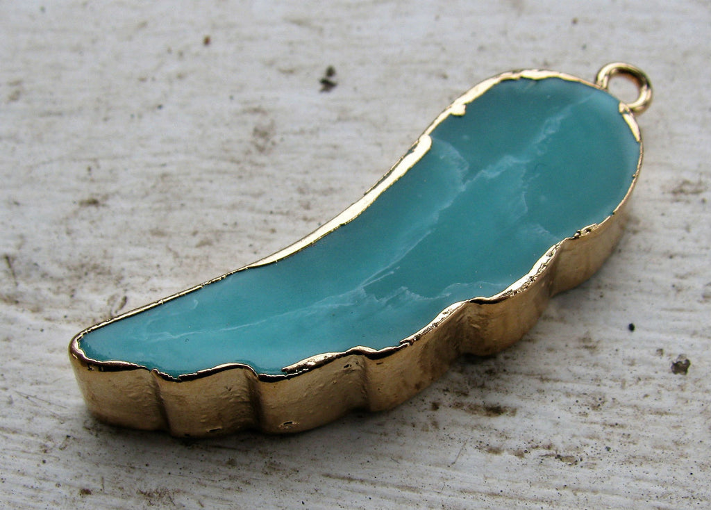 Hänge Imiterad Agat - Vinge Grönturkos/Guld 45x17 mm 1 styck Grekisk Metall