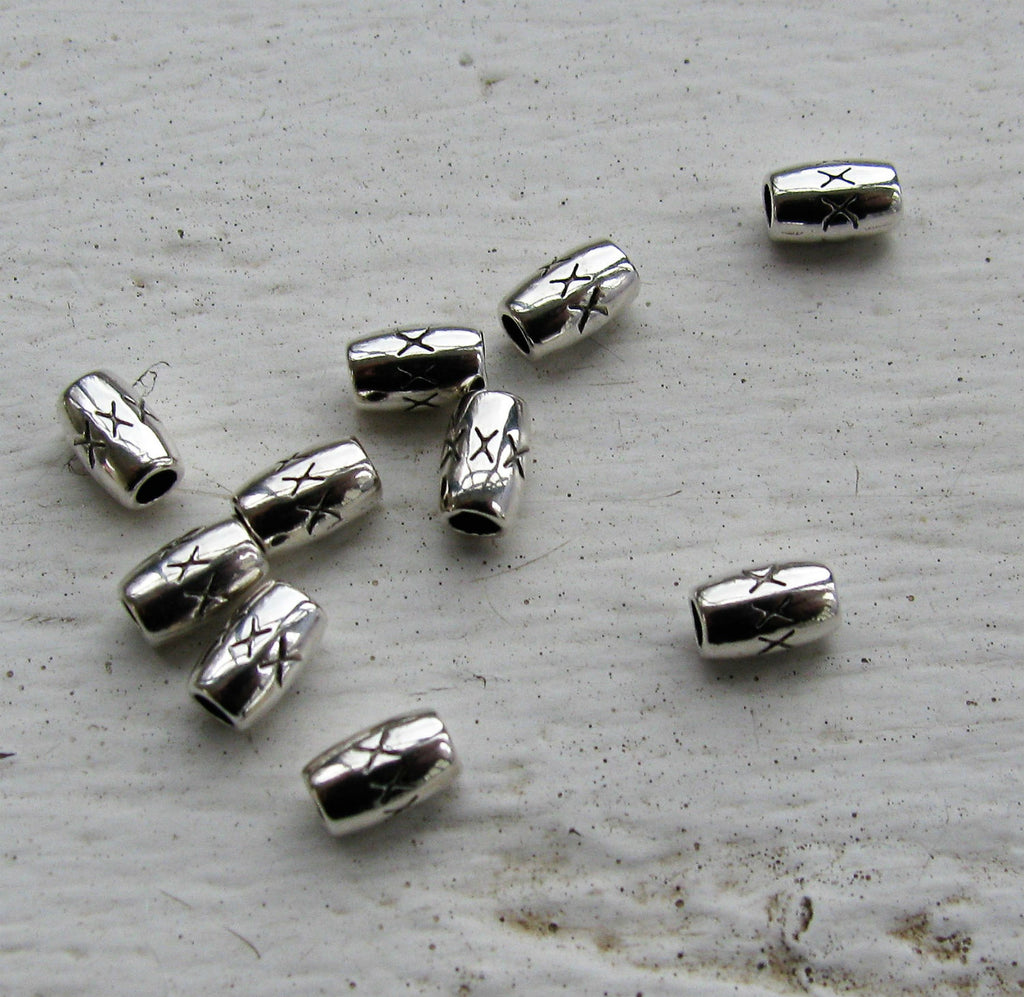 Mellandel Silverfärgad - Tub med kryss 3,4x5,4 mm, 10-pack Grekisk Metall