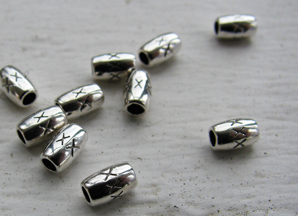 Mellandel Silverfärgad - Tub med kryss 3,4x5,4 mm, 10-pack Grekisk Metall