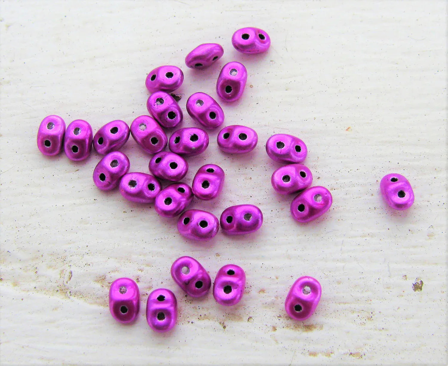 SuperDuo - Metalust Hot Pink 10 gram Matubo