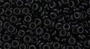 TOHO Demi Round - Opaque Jet 8/0, 5gram TOHO