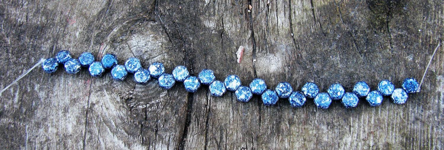 Honeycomb - Tweedy Blue 6mm, 1 sträng Hilmas Pyssel
