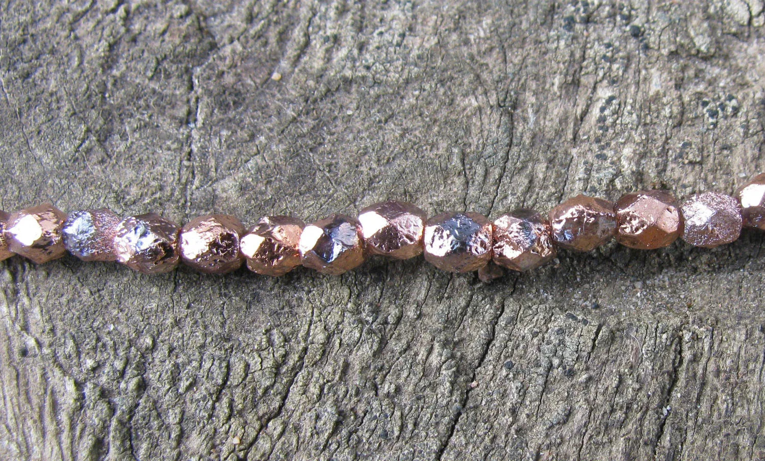 Tjeckiska Firepolish - Etch Full Capri 4 mm, 50-pack Hilmas Pyssel