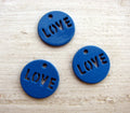 Berlock Blå Metall - Rund LOVE, 14mm, 3-pack Grekisk Metall