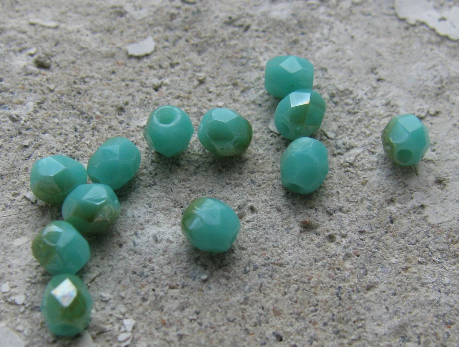 Tjeckiska Firepolish - Luster Lt Champagne Turquoise 3 mm, 50-pack Hilmas Pyssel