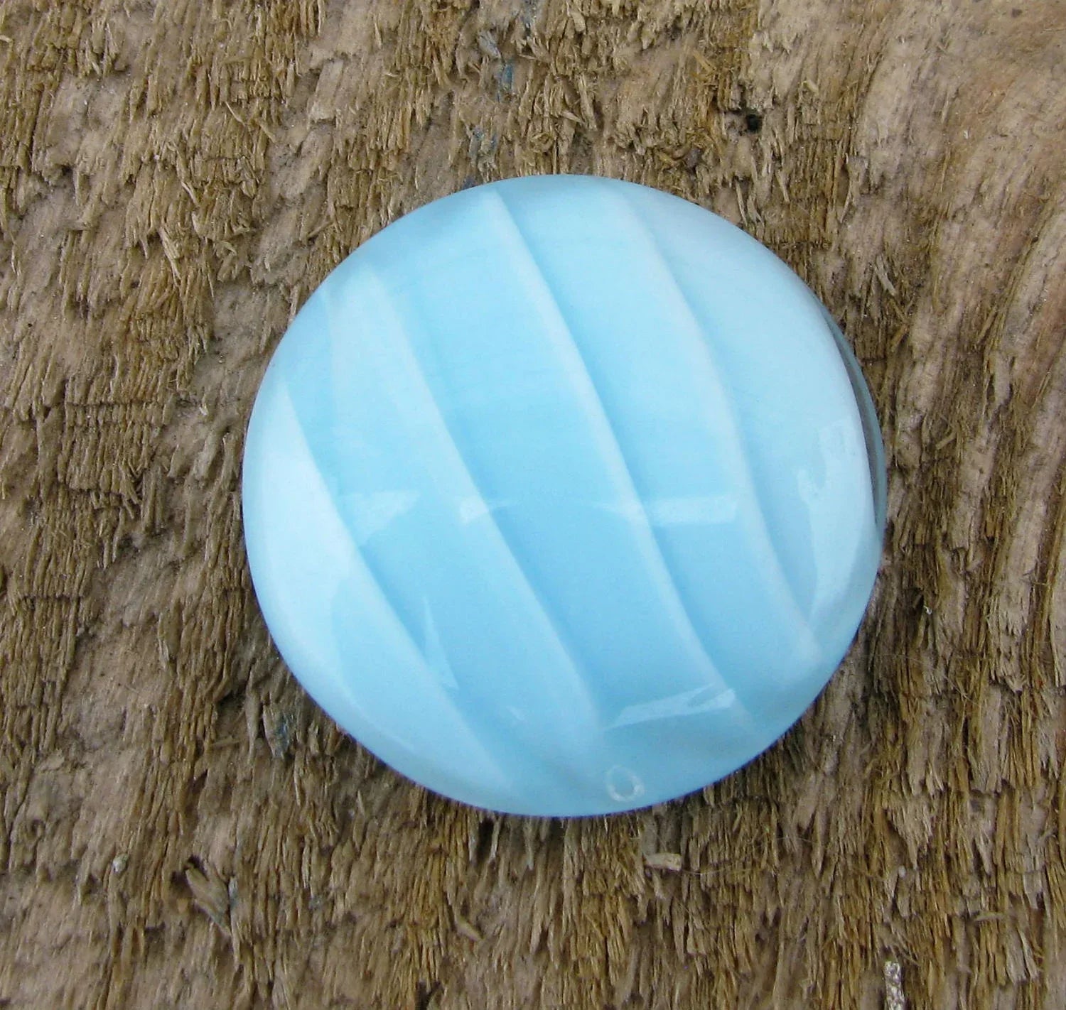 Cabochon Rund - Ljusblå / Vit ca 24mm Hilmas Pyssel