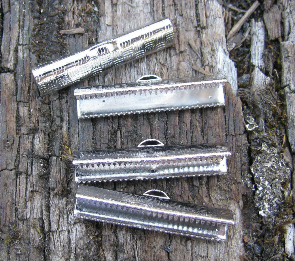 Ändfäste platta band Silverfärgad - Bredare modell, 25 mm, 4-pack Grekisk Metall