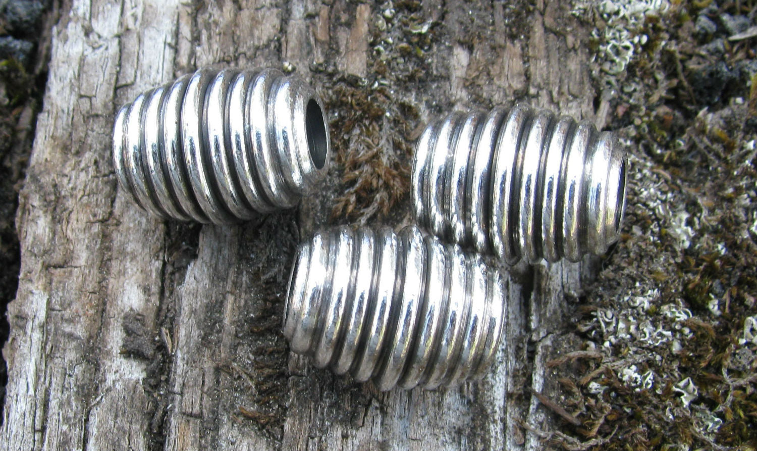 Mellandel Silverfärgad - Stor Tunna med Ränder 15x12mm, Stort Hål, 3-Pack Grekisk Metall