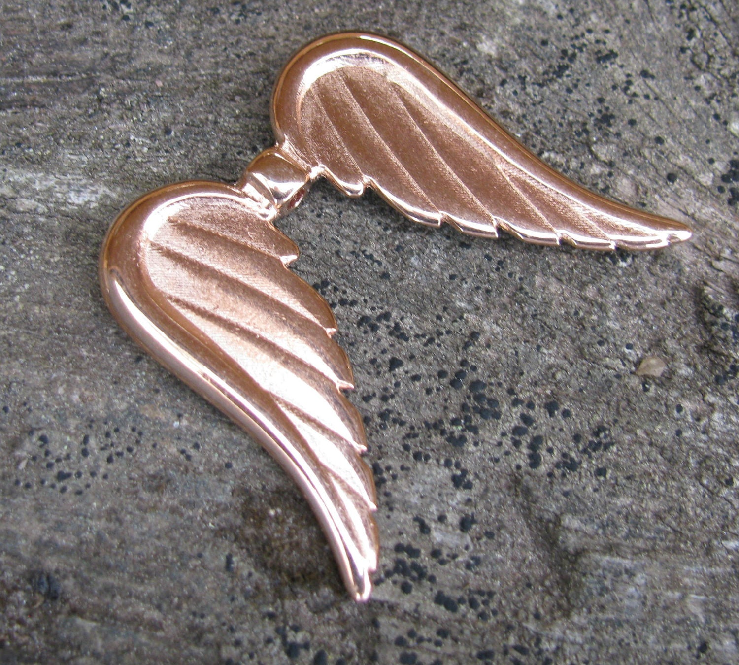 Mellandel Roséguldfärgade - Stor Änglavinge 34x32 mm 1 styck Grekisk Metall