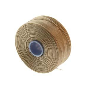 S-Lon Bead Thread - Beige, Storlek AA, 1 Rulle Hilmas Pyssel