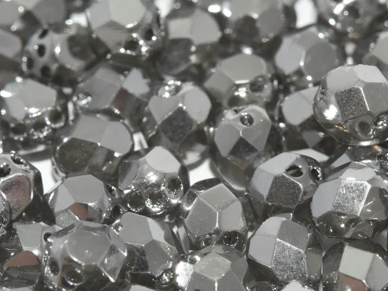 Facetterade RounTrio - Crystal Chrome Full 6mm, 20-pack Hilmas Pyssel