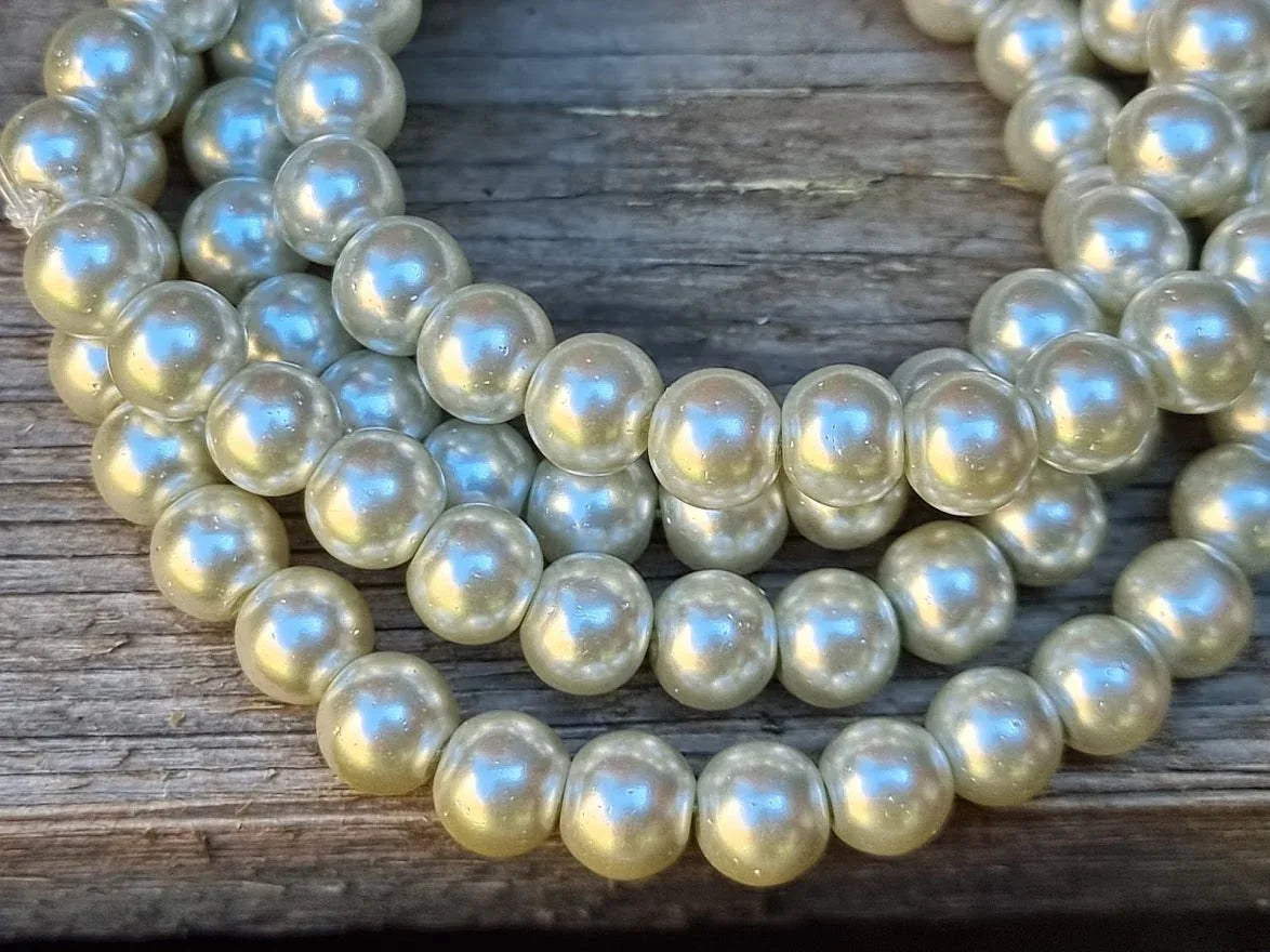 Vaxade glaspärlor - Grå 8mm 1 sträng Hilmas Pyssel