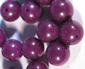 Jade Rund - Mörklila 8mm 1 Sträng Hilmas Pyssel