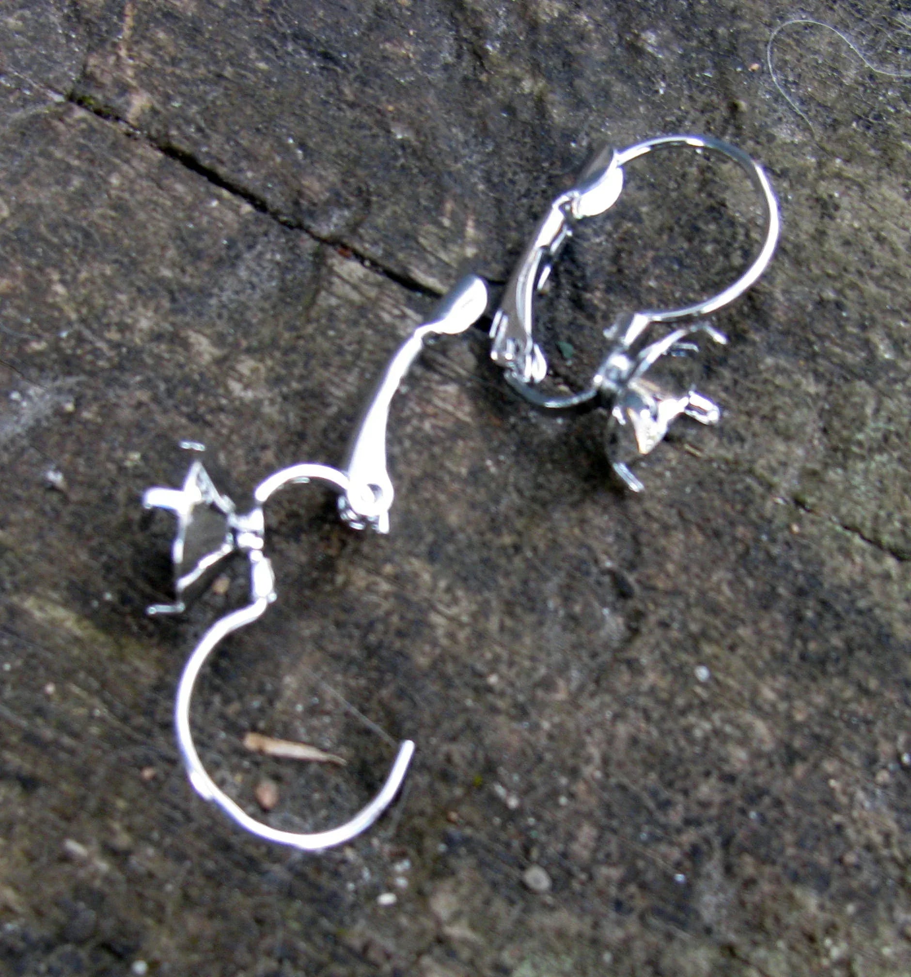 Örkrok Brisyr Silverfärgad - Fäste för ss39 17mm, 1 par Grekisk Metall