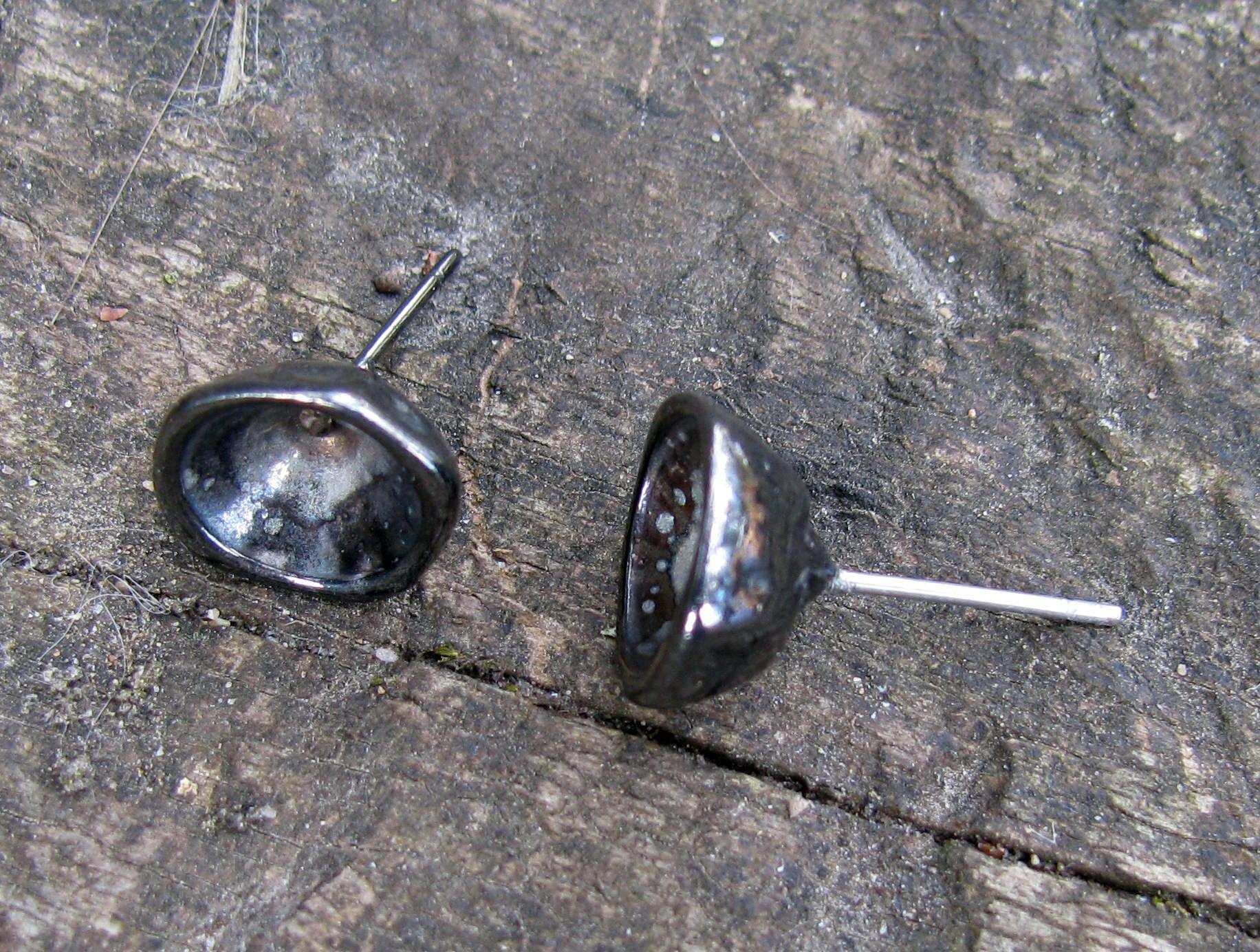 Örstickare Gunmetalfärgad - Fäste för chaton SS39 1 par Grekisk Metall