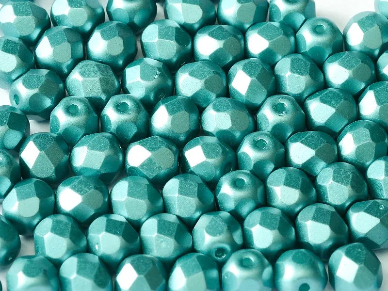 Tjeckiska Firepolish - Pastel Emerald 6mm, 25-pack Hilmas Pyssel