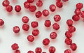 Tjeckiska Firepolish - Fuchsia Coated 4 mm, 50-pack Hilmas Pyssel