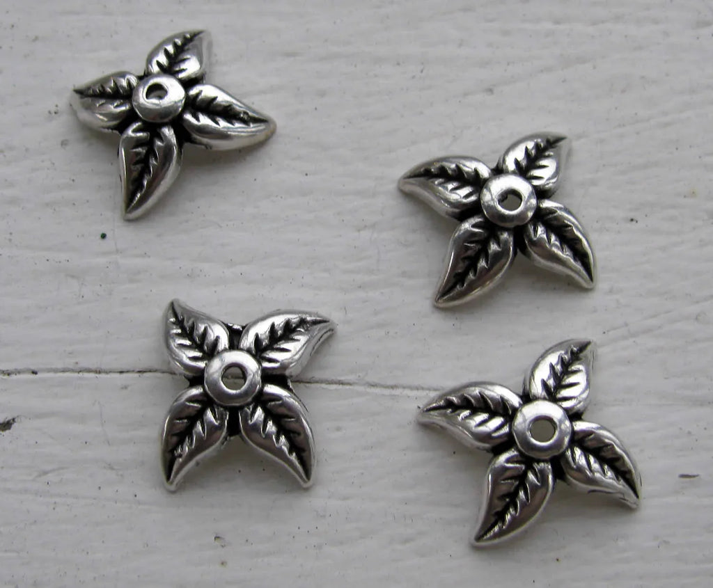 Pärlhattar Silverfärgade - Stort Löv 18mm, 4-Pack - Hilmas Pyssel