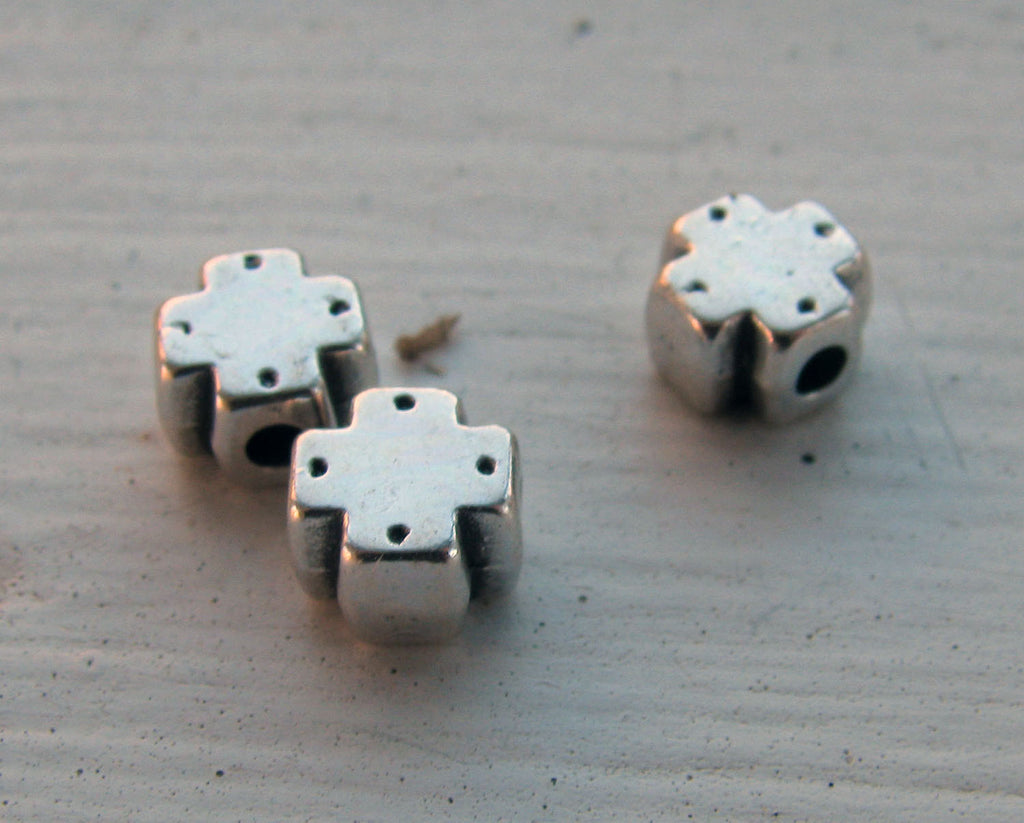 Mellandel Silverfärgad - Fyrkantskors 6,5mm, 3-pack Grekisk Metall