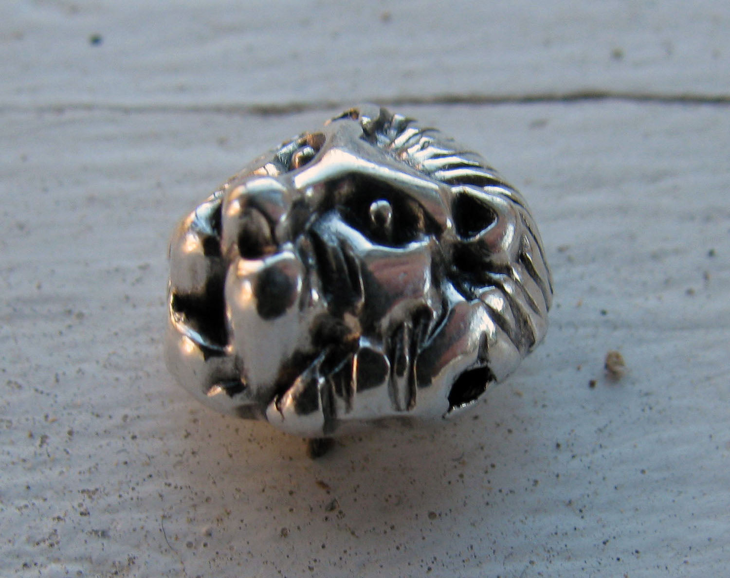 Mellandel Silverfärgad - Lejonhuvud 12mm 1 styck Grekisk Metall