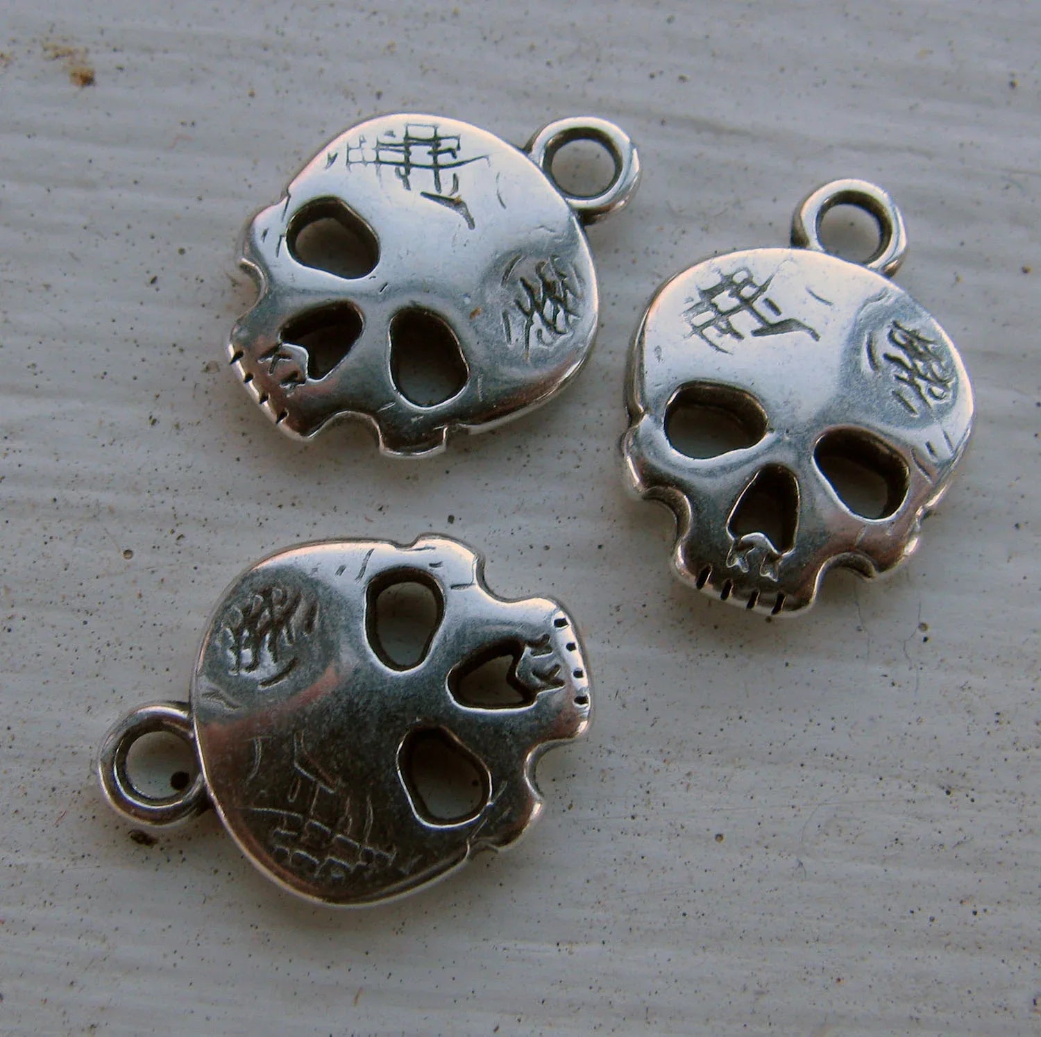 Berlock Silverfärgad - Döskalle 11x12mm 3-pack Grekisk Metall