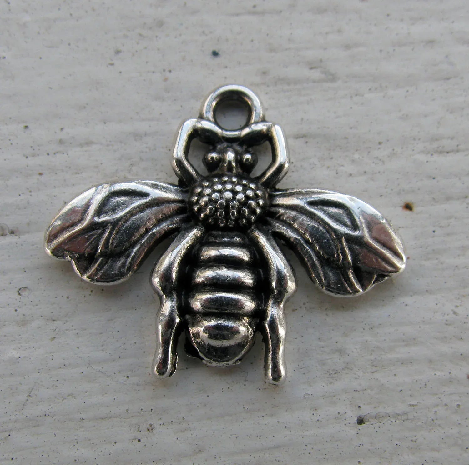 Berlock Silkverpläterad - Bi 21x18mm 1 Styck Grekisk Metall