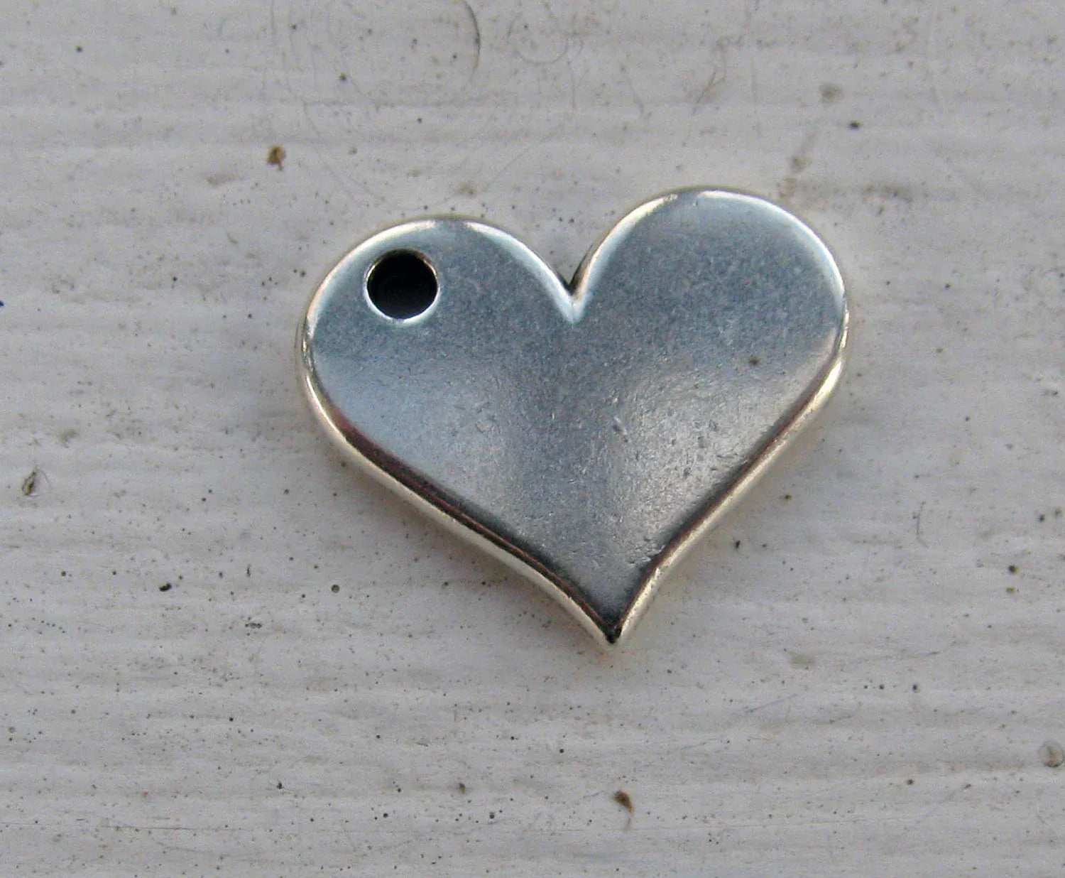 Berlock Silverfärgad - Hjärta 18x15mm 1 Styck Grekisk Metall