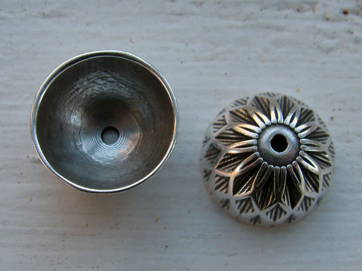 Pärlhattar Silverfärgade - Stort Rund 18,5mm, 2-pack Grekisk Metall