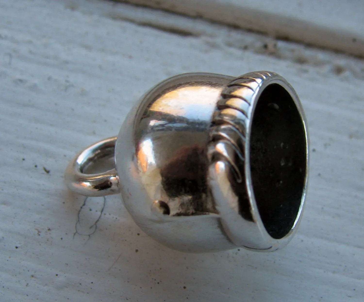 Ändfäste Antiksilverfärgade - Stor Rundad med Streck och Ögla, 11mm, 1 styck Grekisk Metall