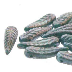 Bird Feather - Turquoise Nebula 5x17mm 1 sträng Hilmas Pyssel