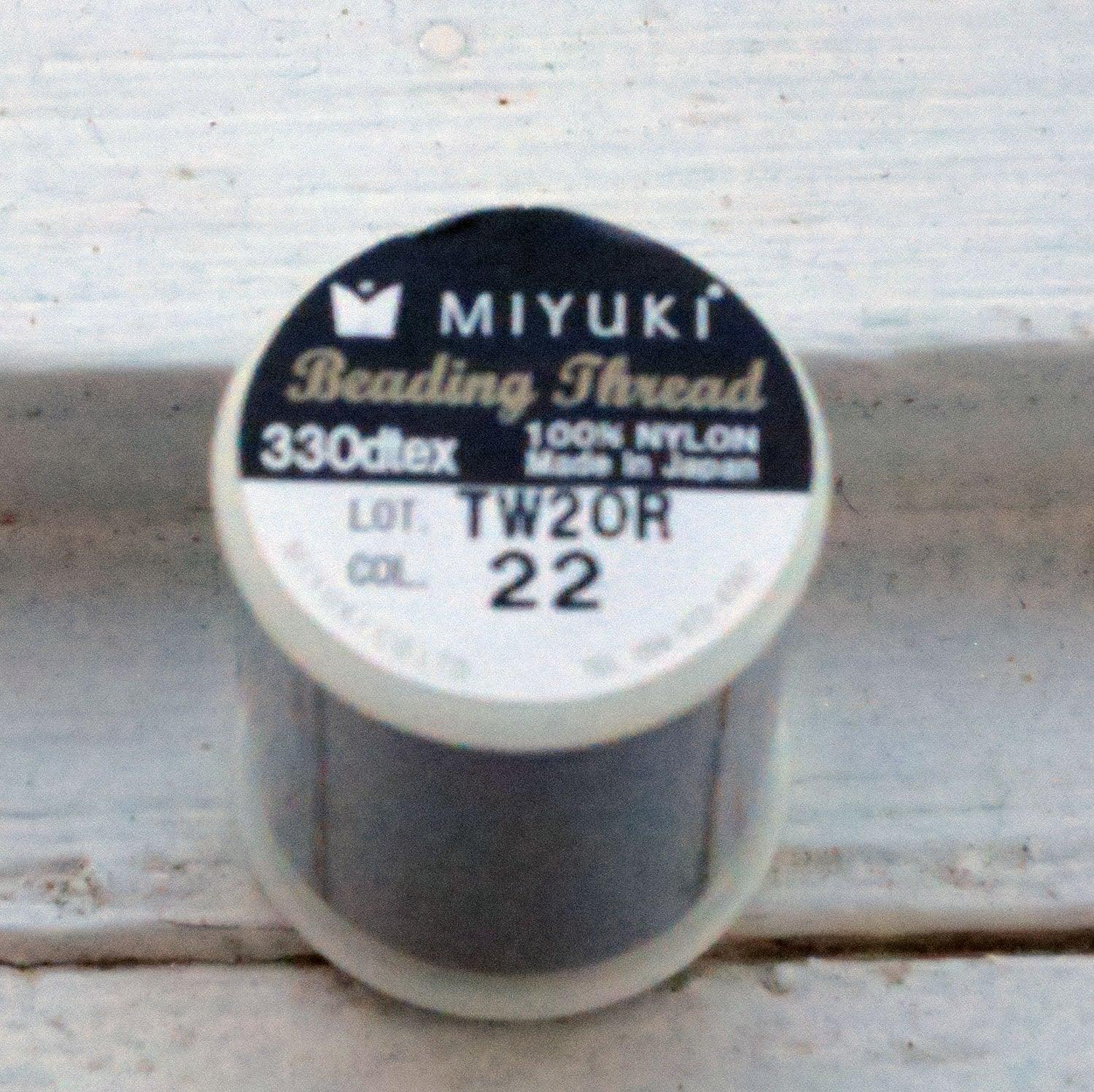 Miyuki Beading thread - Dark grey, 1 Rulle Miyuki