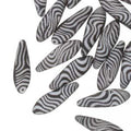 Dagger - Black/White Laser Contour 5x16mm, 1 sträng Hilmas Pyssel