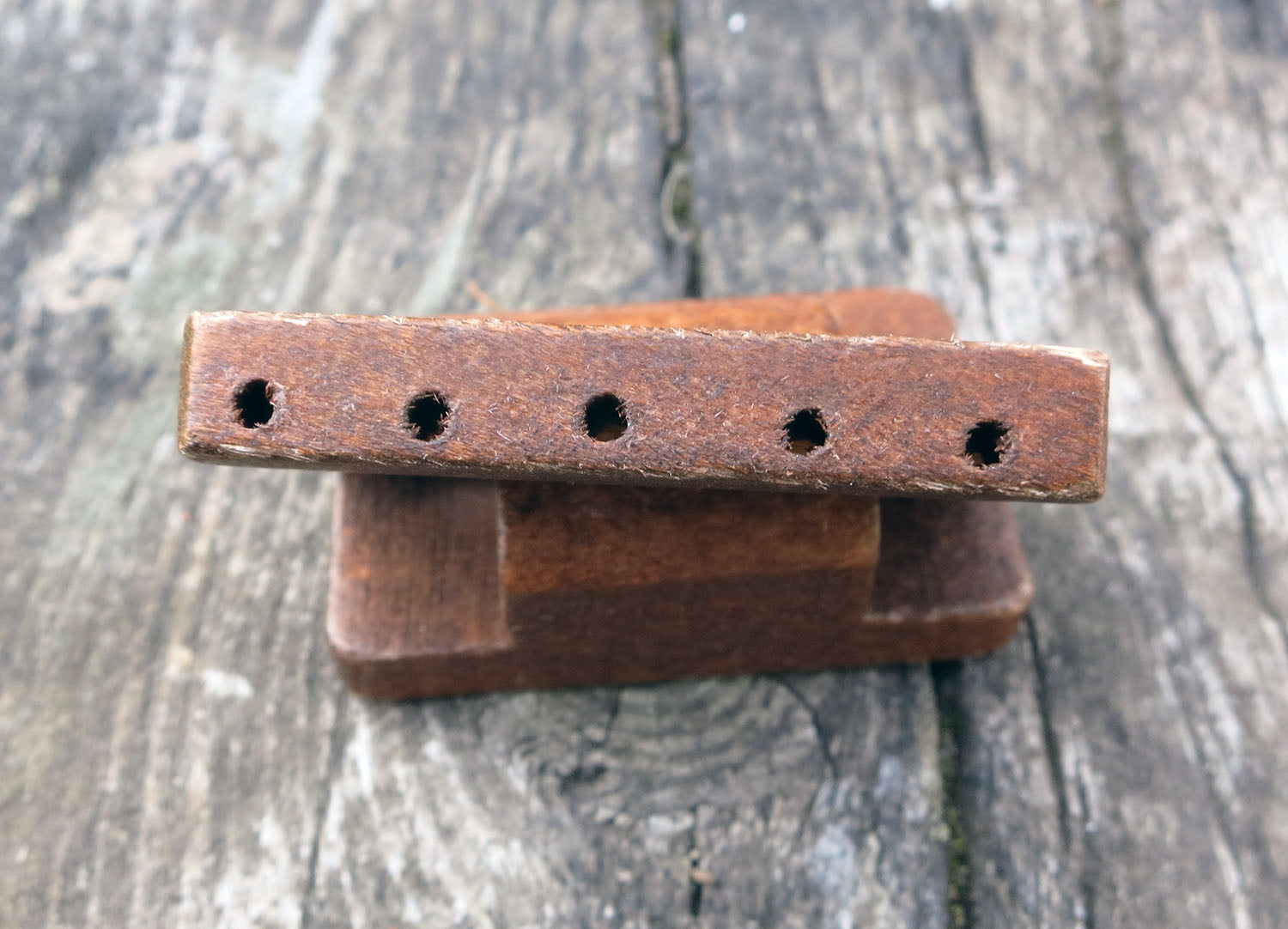 Fler-rads lås Trä - Mörkbrun 48x46mm 1 set Hilmas Pyssel