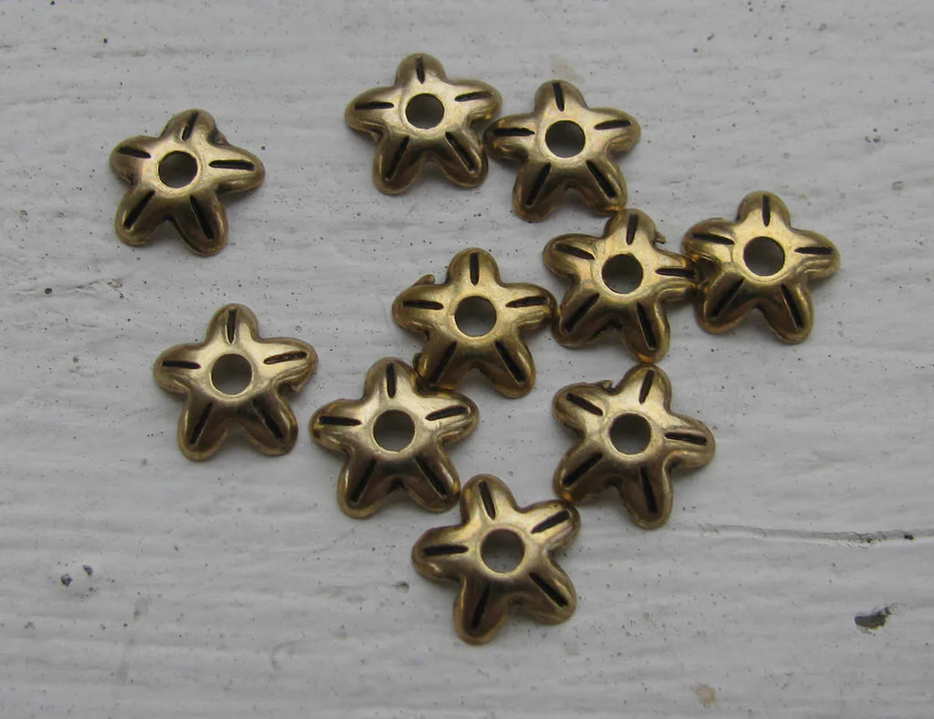 Pärlhattar bronsfärgade - Liten blomma, 8mm, 10-pack - Hilmas Pyssel