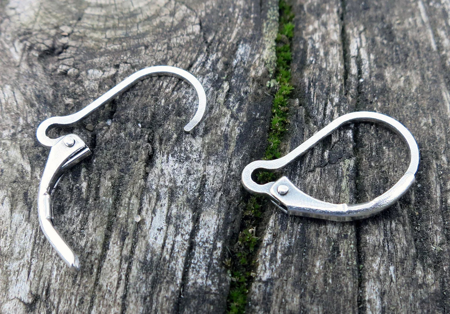 Örkrok Brisyr Silverpläterad - Oval 10x14mm, 1 par Grekisk Metall