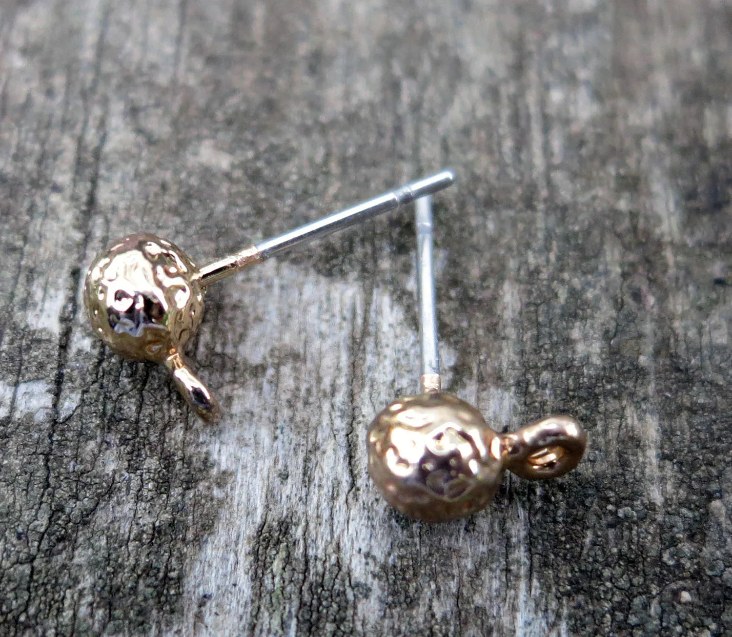 Örstickare Guldfärgad - Kula med Ögla Stardust 5mm, 2-pack Grekisk Metall