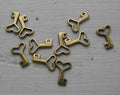 Berlock/hänge bronsfärgad - Nyckel med hjärta, 10-pack Grekisk Metall