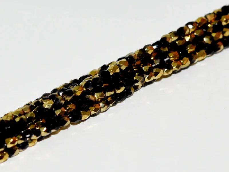 Tjeckiska Firepolish - Jet Amber 2mm, 1 sträng Hilmas Pyssel