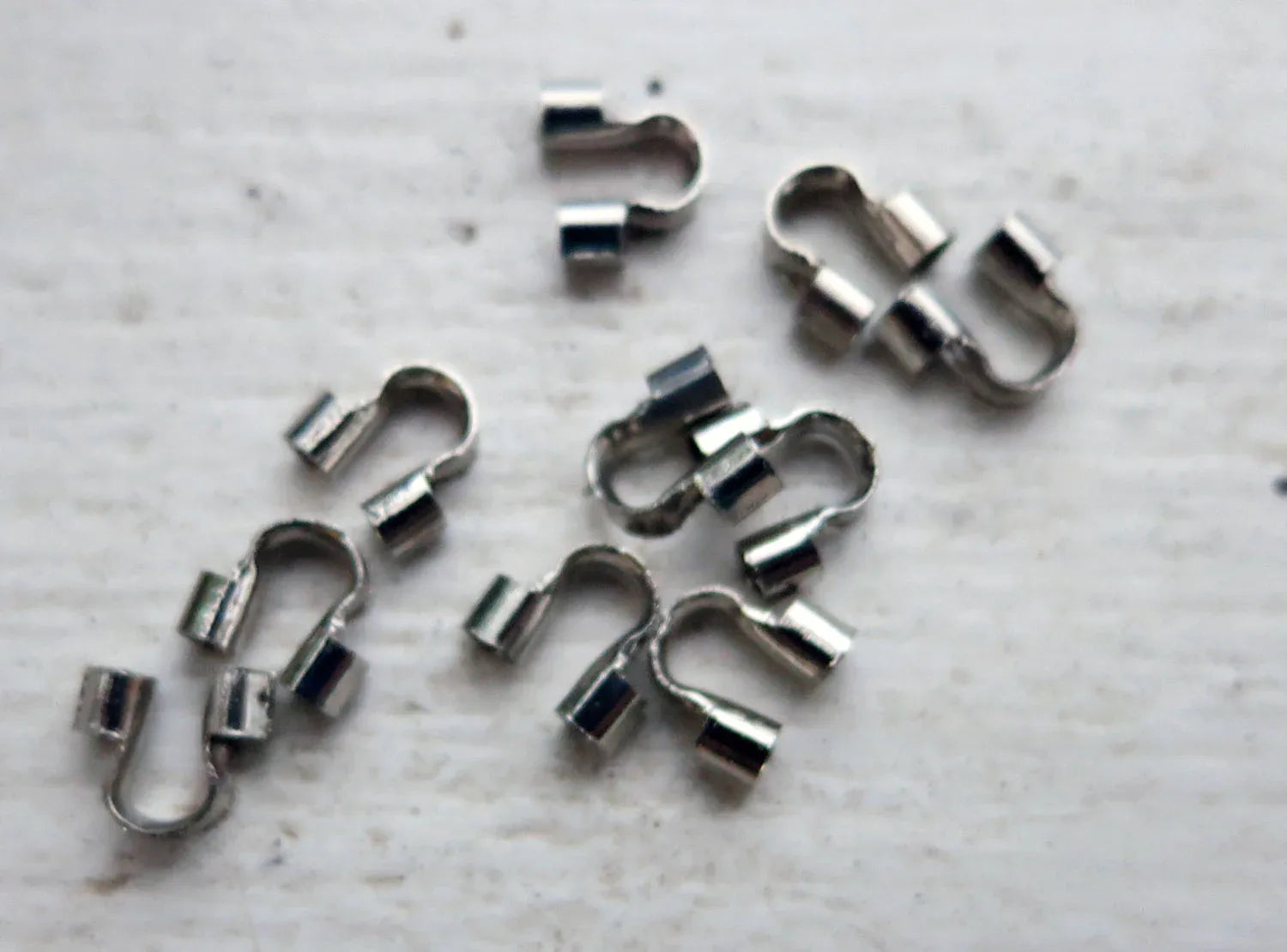 Wireguard - Antiksilverfärgad 1,5mm 20-pack Grekisk Metall
