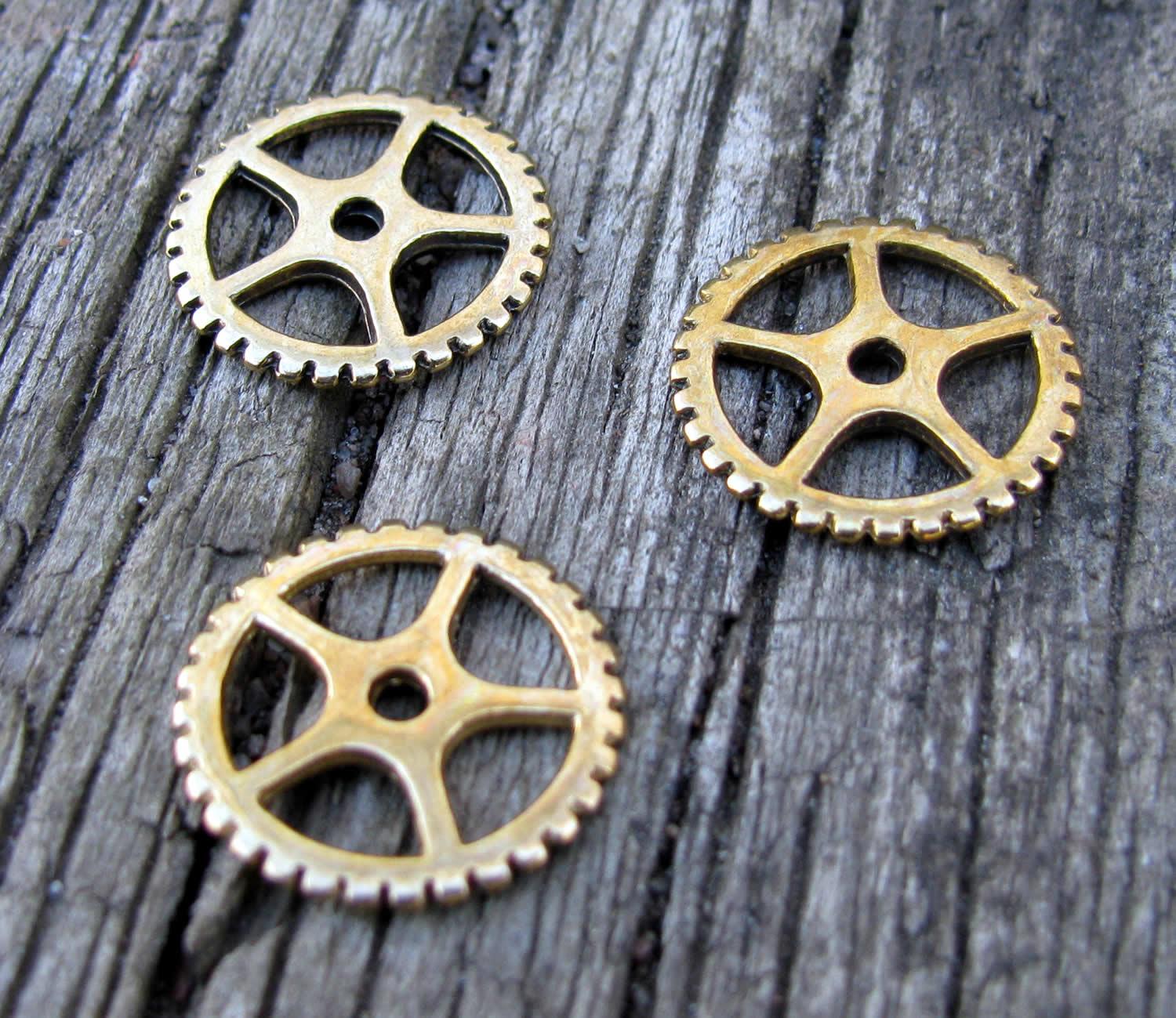 Berlock/hänge Bronsfärgad - Kugghjul 16mm, 3-pack Grekisk Metall