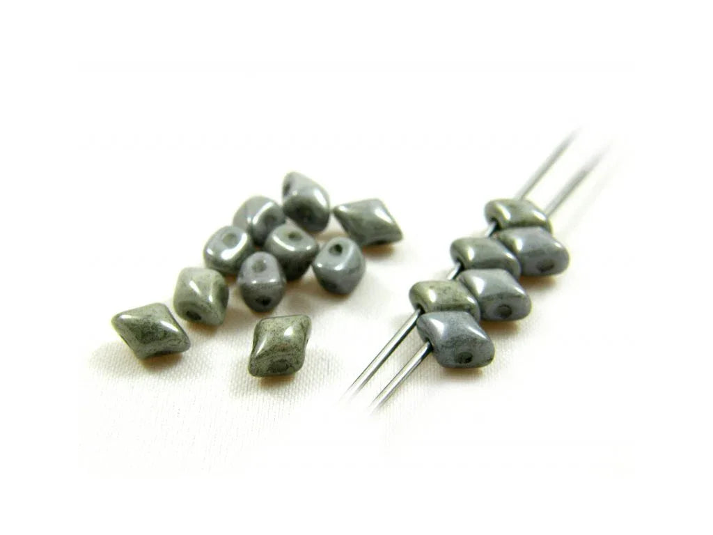 Vario Bead - Alabaster Grey Luster 10 gram Hilmas Pyssel